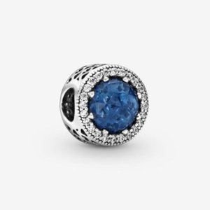 Pandora sparkling dark blue charm